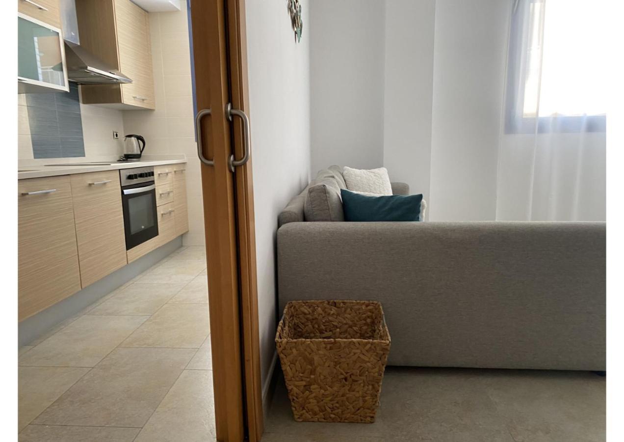 شقة Apartamento A 200 M Del Mar كامبريلس المظهر الخارجي الصورة